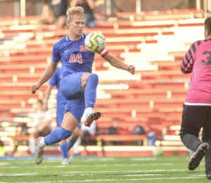 Morgantown dominates Parkersburg South 10-0